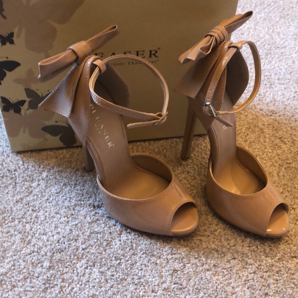 Pleaser heels